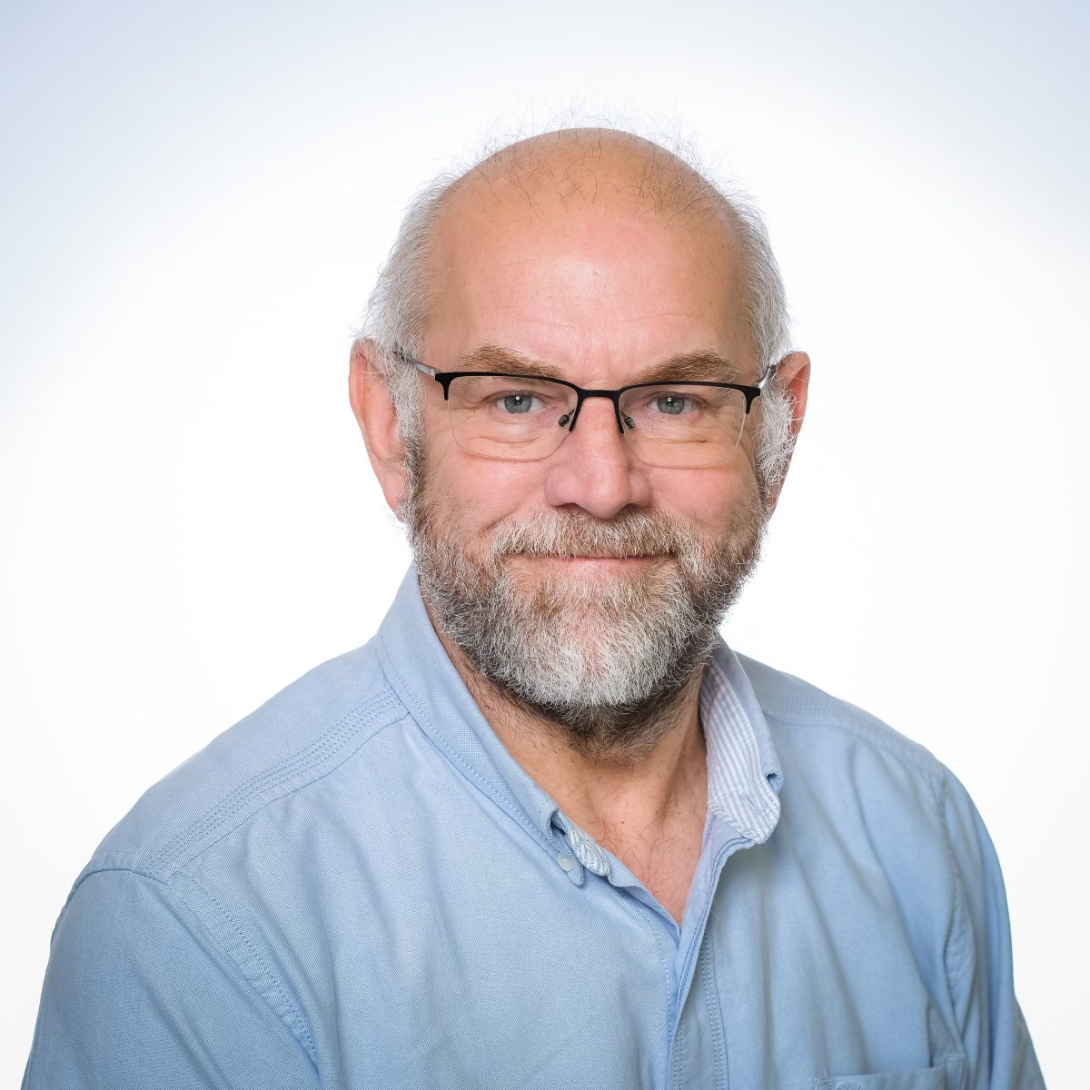 IAN MUNRO - OUTGOING CHAIR SOUTH LAKES HOUSING